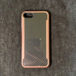 Sleek iPhone 7/8 case.